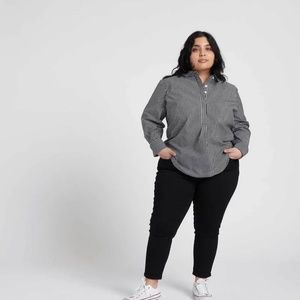 Universal Standard Petite Elbe Banker Stripe